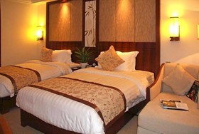 Dragon Bay Hotel