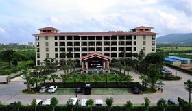 Dragon Bay Hotel
