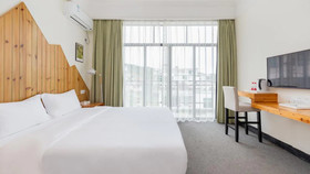 Floral Hotel Nightfall Gardenia Sanya