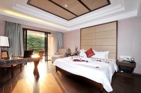 Grand Metro Park Bay Hotel Sanya