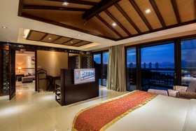 Grand Metro Park Bay Hotel Sanya