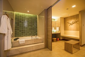 Holiday Inn Resort Hainan Clear Water Bay