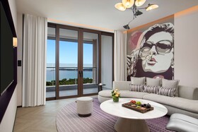 Hualuxe Sanya Yalong Bay Resort An Ihg Hotel
