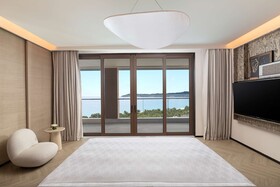 Hualuxe Sanya Yalong Bay Resort An Ihg Hotel