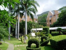 Huandao Beach Hotel