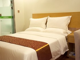 Pod Inn Sanya First Market