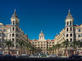 Royal Tulip Resort Sanya