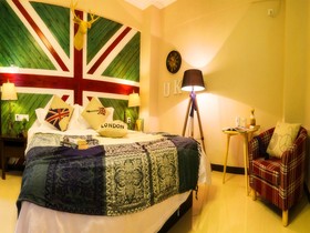 Sanya Canacoast Art Inn