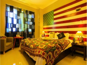 Sanya Canacoast Art Inn