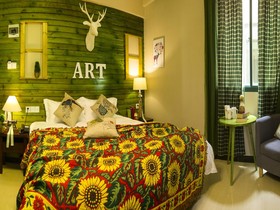 Sanya Canacoast Art Inn
