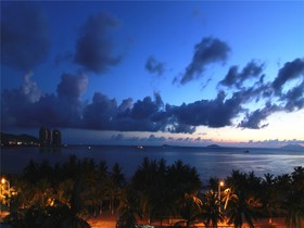 Sanya Canacoast Art Inn
