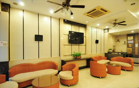 Sanya Lidu Seaview Hotel