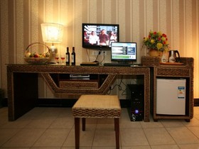 Sanya Lidu Seaview Hotel