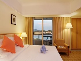 Sanya Pearl River Garden