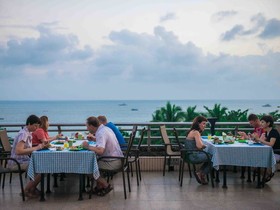 Sanya Pearl River Garden