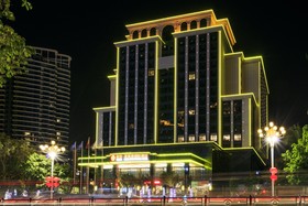 Sanya Yuexin Tomorrow Hotel