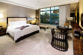 Visun Royal Yacht Hotel