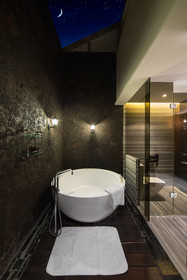 Visun Royal Yacht Hotel