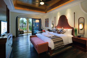 Wyndham Grand Plaza Royale Hainan Longmu Bay