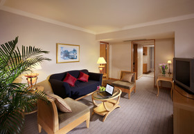 Harbour Plaza Resort City