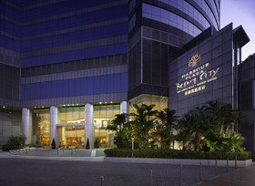 Harbour Plaza Resort City