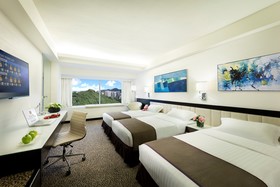 Regal Riverside Hotel