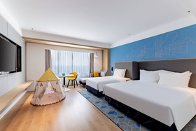 Holiday Inn Express Hohhot East Station, an IHG Hotel