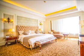 Howard Johnson by Wyndham Domando Plaza Wulanchabu