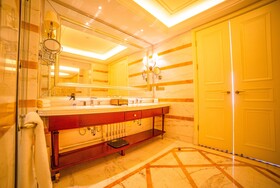 Howard Johnson by Wyndham Domando Plaza Wulanchabu