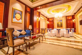 Howard Johnson by Wyndham Domando Plaza Wulanchabu