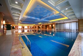 Howard Johnson by Wyndham Domando Plaza Wulanchabu