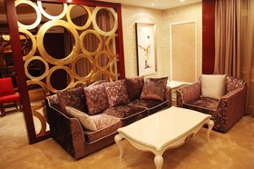 Aiqinwan Holiday Hotel