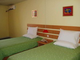 Home Inn Changchun Quan'an Square Airport Shuttle