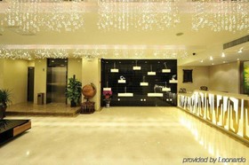 Wanjia Lakefront Hotel