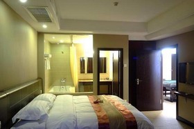 Wanjia Lakefront Hotel