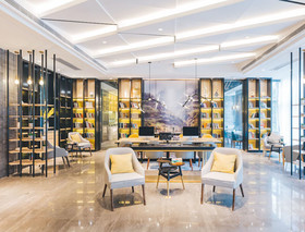 Atour Hotel Dalian Railway Station