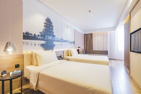 Atour Hotel Dalian Zhongshan Plaza