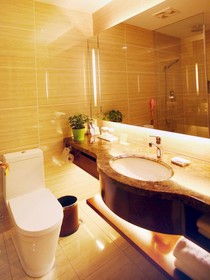 Dalian Gladness Hotel