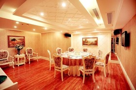 Dalian Gladness Hotel