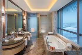 Crowne Plaza Dalian Sports Center
