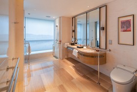 Crowne Plaza Dalian Sports Center