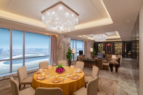 Crowne Plaza Dalian Sports Center