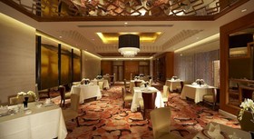 Dalian Dynasty International Hotel