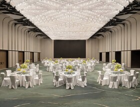 Four Seasons Hotel Dalian