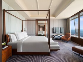 Four Seasons Hotel Dalian