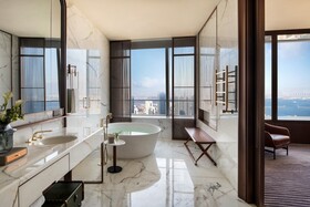 Four Seasons Hotel Dalian