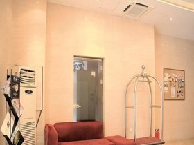 Harbour Plaza Deluxe Serviced Apartments