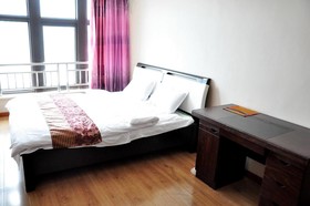 Jinfeng Hotel Apartment