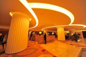 S&N Dalian Hotel