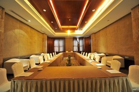 S&N Dalian Hotel